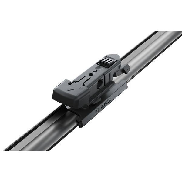 Комплект щеток стеклоочистителя бескаркасных (дворники) Bosch Aerotwin 700 мм х 530 мм (3 397 007 093)