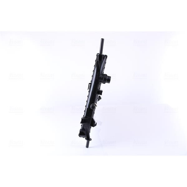 Радиатор NISSENS (69252)